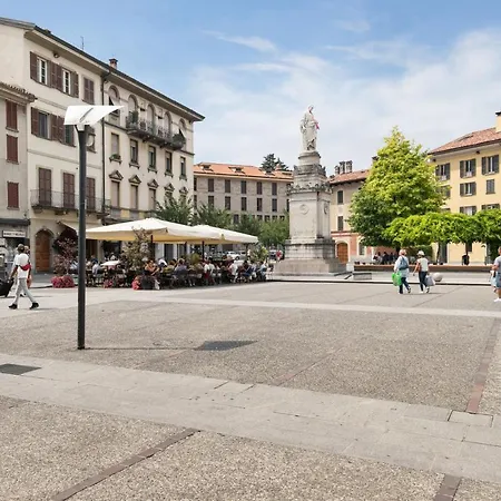 Lario Promenade 公寓